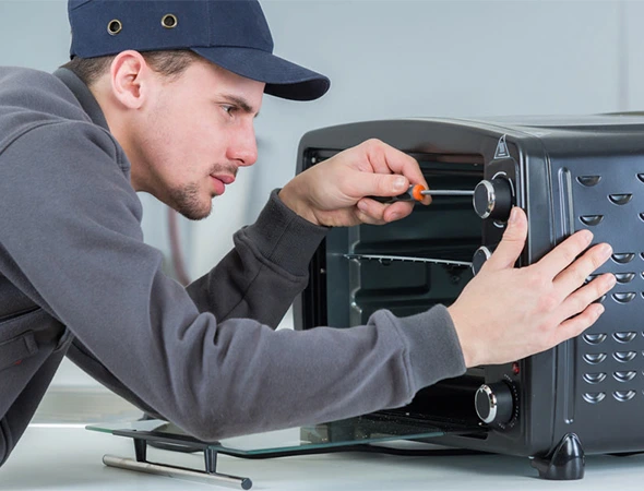 Advantages of professional microwave repair – quick turnaround, expert service, and support for all brands.