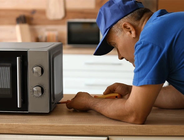 Specialized built-in microwave repair in Dayton NV offering lasting results and avoiding costly replacements.